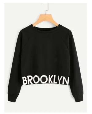 Brooklen Cropped Printed Black Sweatshirt For women