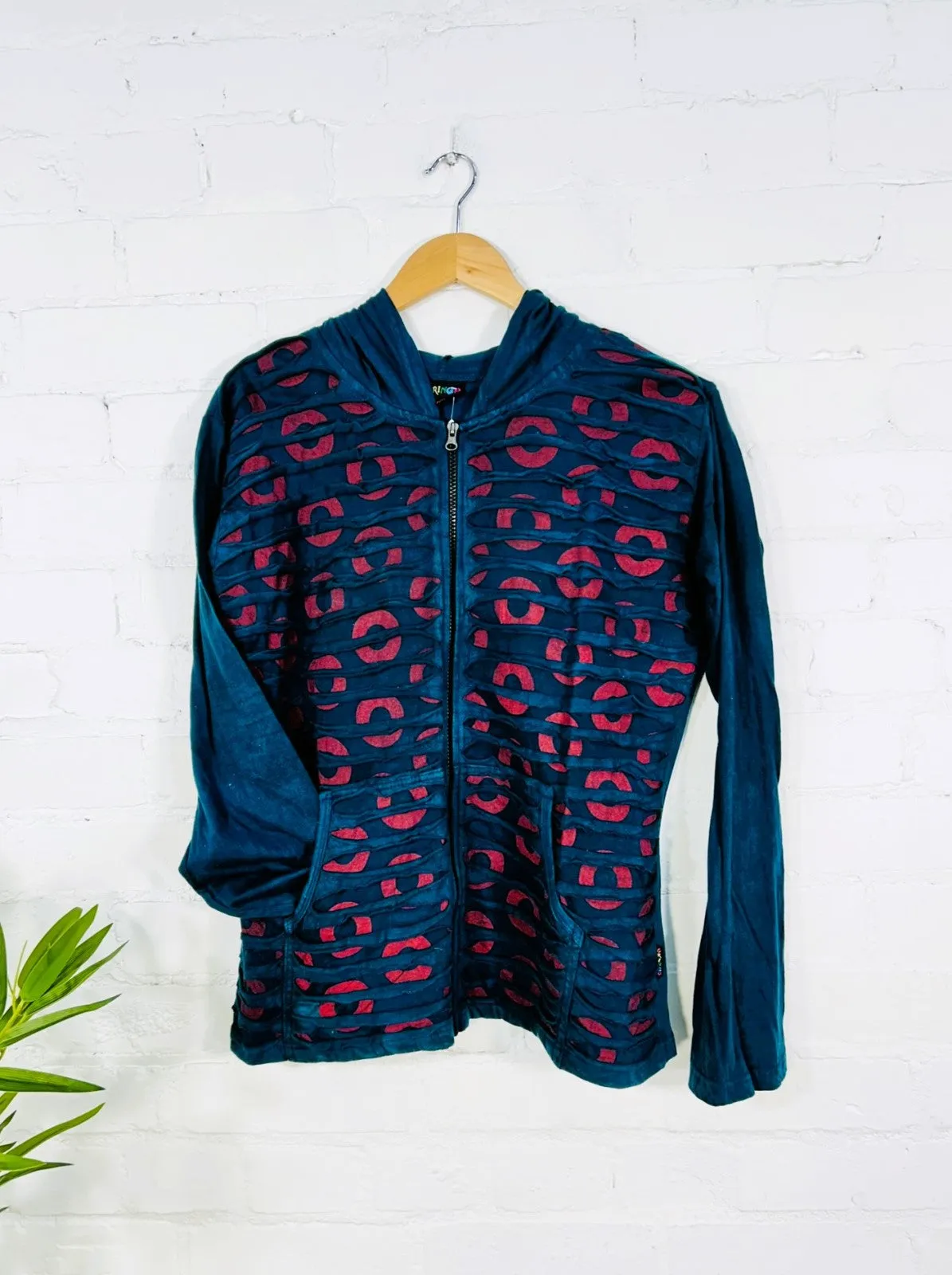 Circle Print Zip Hood Top
