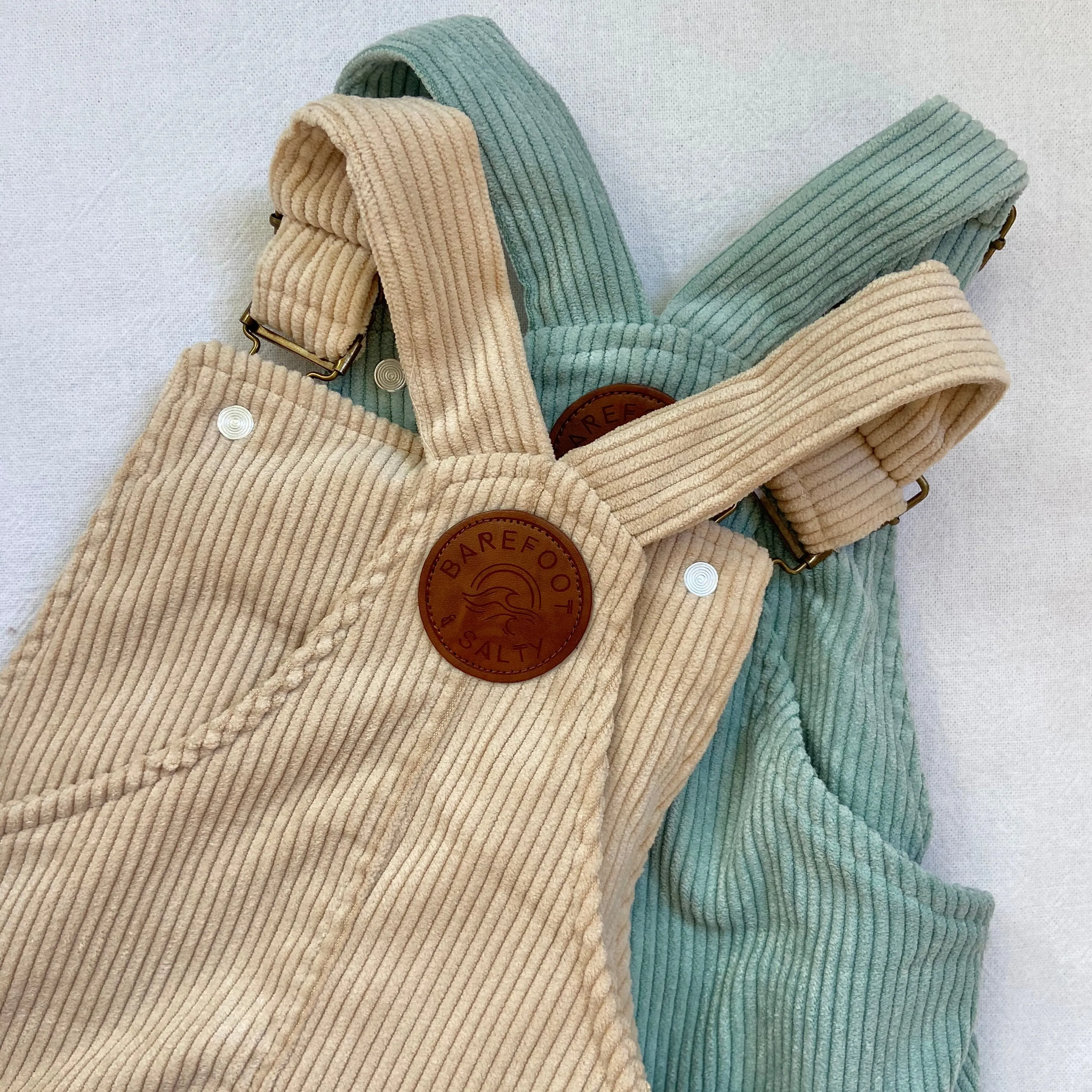 Faulty flare overalls - BIG sizing - READ DESCRIPTION