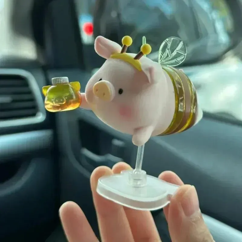 Lulu The Piggy Farm Garden Blind Box