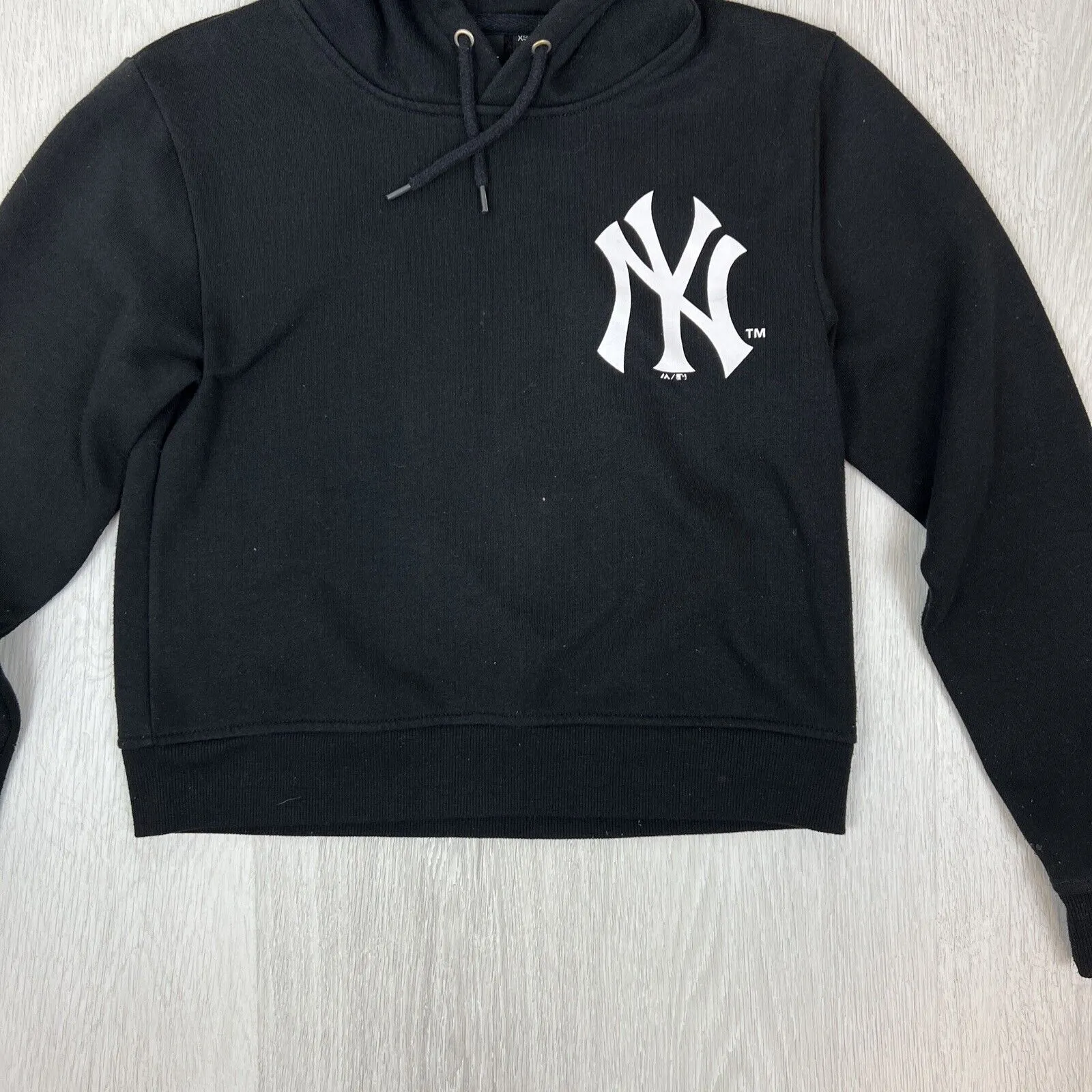 Majestic Womens Black New York Yankees MLB Cropped Pullover Hoodies Size XS
